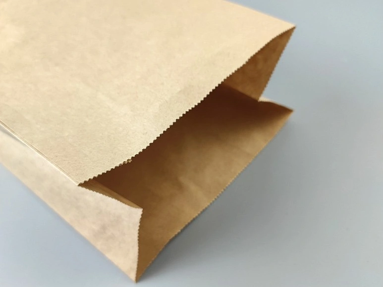 Takeaway Food Packaging Kraft Paper Bags Snack Donuts Fried Chicken Roast Kraft Paper Storage Packing Bag Greaseproof White and Brown Kraft Bags at Cheap Price